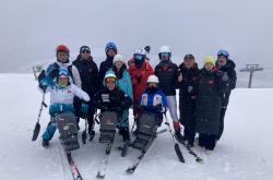 lol季中赛-奥地利滑雪选手全力以赴,夺得冠军称号