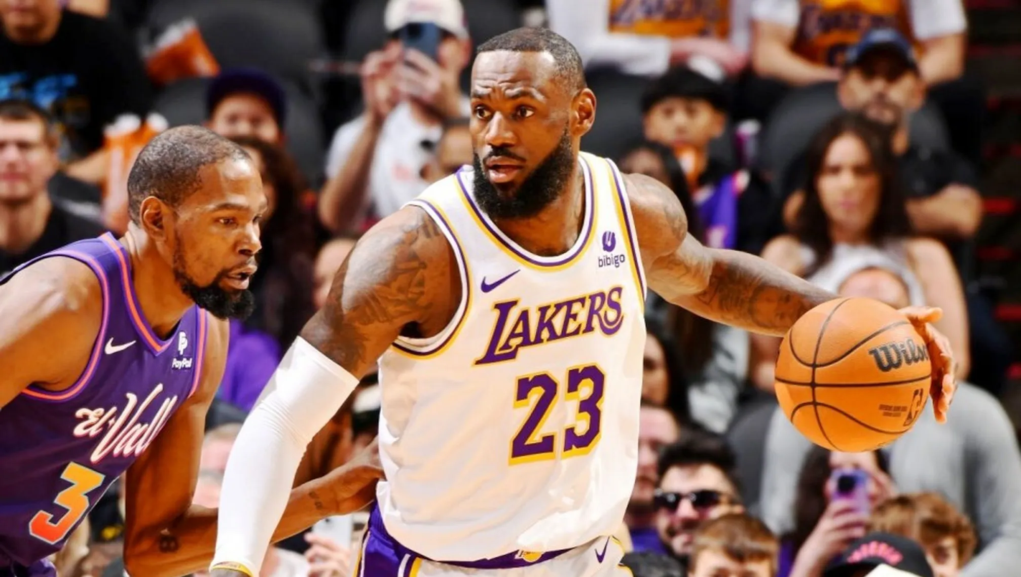 关于王牌詹姆斯率领湖人大胜对手，全队表现抢眼的信息