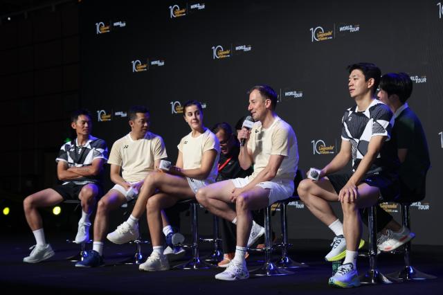 韩国羽毛球队血洗英格兰羽毛球队,陶菲克统治全场的简单介绍 韩国羽毛球队血洗英格兰羽毛球队,陶菲克统治全场的简单介绍