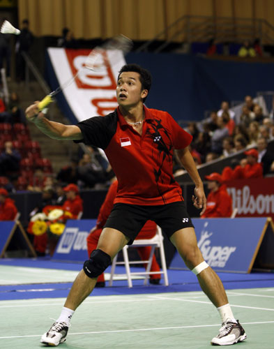 韩国羽毛球队血洗英格兰羽毛球队,陶菲克统治全场的简单介绍 韩国羽毛球队血洗英格兰羽毛球队,陶菲克统治全场的简单介绍