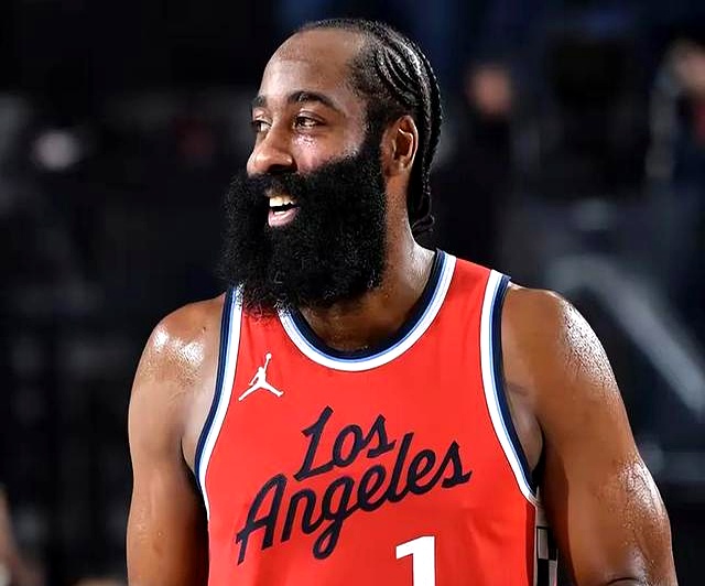 菲律宾男篮轻取爵士，伦纳德打破历史纪录的简单介绍